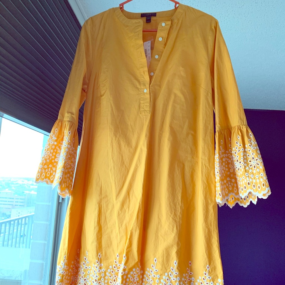 3/4 sleeve lightweight spring/summer dress.